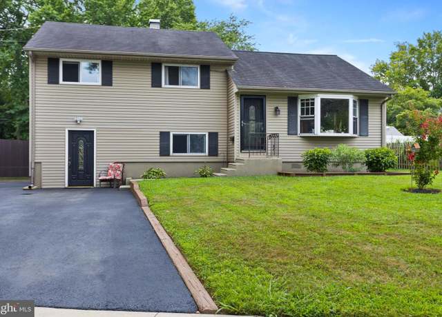 Property at 103 Eaton Rd, Bordentown, NJ 08505, 3 beds, 2 baths