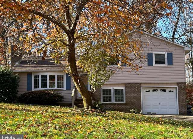 Property at 44 Westward Dr, Bridgeton, NJ 08302, 3 beds, 1.5 baths