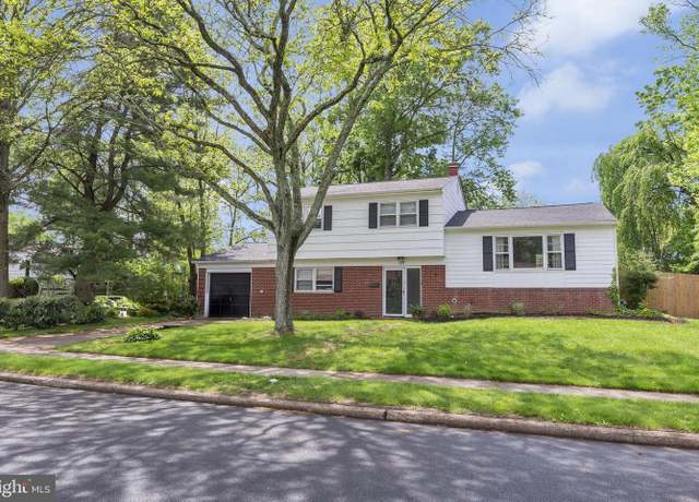 Property at 109 Fieldboro Dr, Lawrence Township, NJ 08648, 3 beds, 2.5 baths