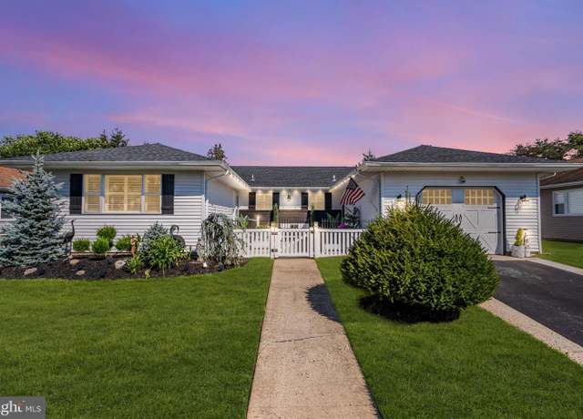 Property at 46 Encinitas Dr, Toms River, NJ 08757, 2 beds, 2 baths