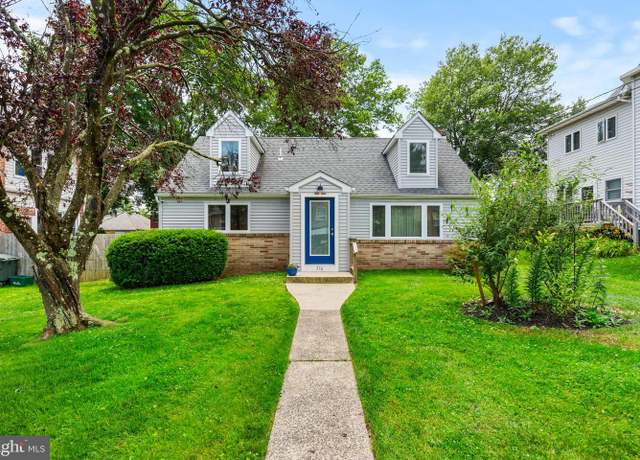 Property at 516 Vine St, Perkasie, PA 18944, 3 beds, 2 baths
