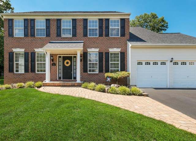 Property at 152 Redstone Dr, Warrington, PA 18976, 4 beds, 2.5 baths