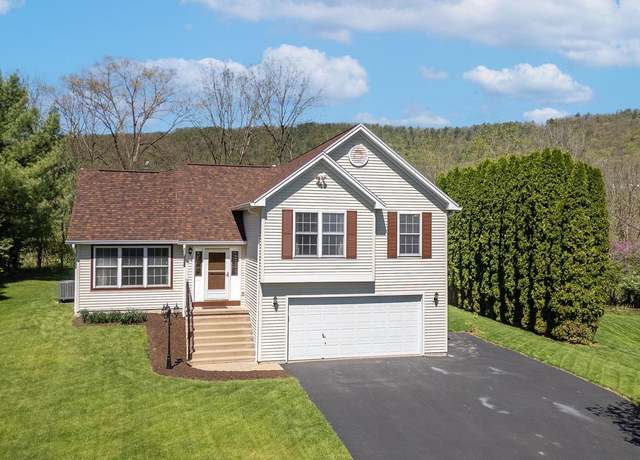 Property at 209 Edward Dr, Bellefonte, PA 16823, 3 beds, 2.5 baths