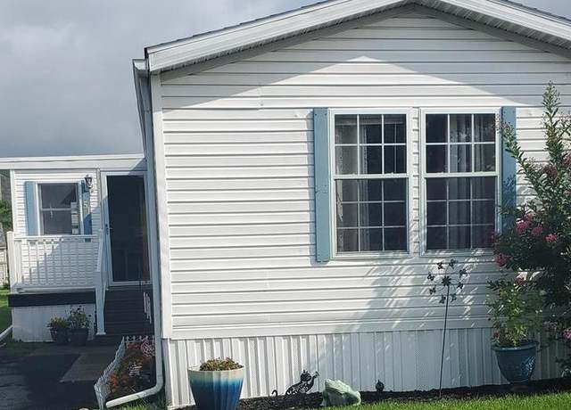 Property at 51 Caravan Ct, Middletown, PA 17057, 2 beds, 2 baths