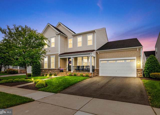 Property at 1017 Akan St SE, Leesburg, VA 20175, 6 beds, 4 baths