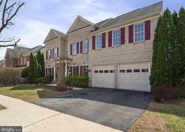 Property at 43915 Kittiwake Dr, Leesburg, VA 20176, 5 beds, 4.5 baths
