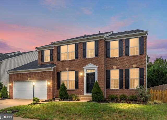 Property at 8150 Tenbrook Dr, Gainesville, VA 20155, 5 beds, 4.5 baths