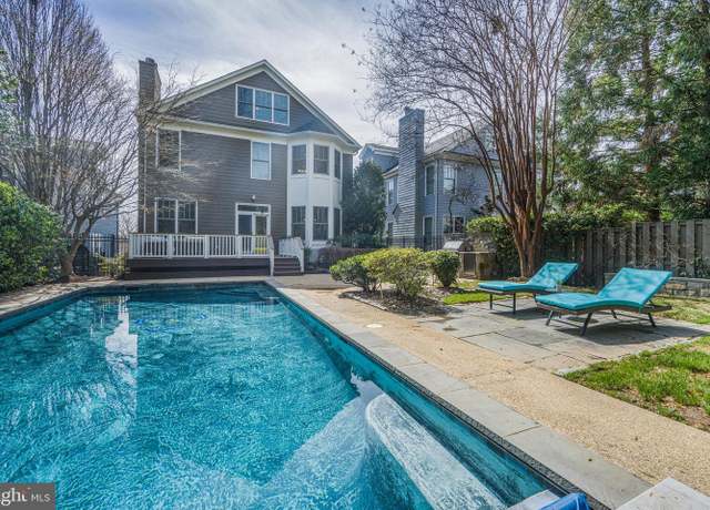 Property at 5127 Cathedral Ave NW, Washington, DC 20016, 7 beds, 5.5 baths