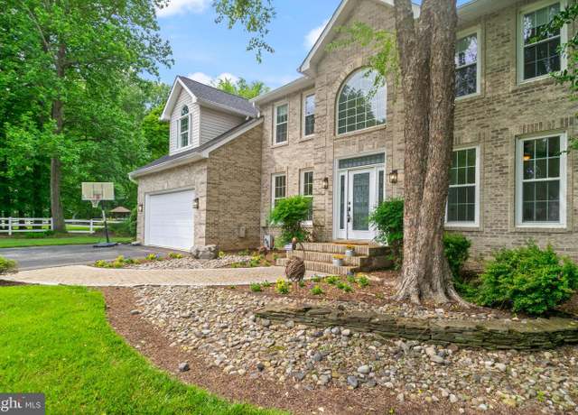 Property at 1800 Greer Ct, Gambrills, MD 21054, 5 beds, 3.5 baths