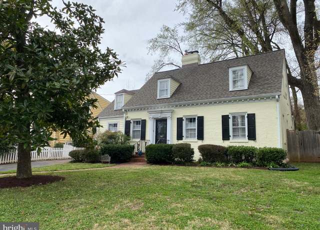 Property at 6212 Dunrobbin Dr, Bethesda, MD 20816, 4 beds, 3 baths