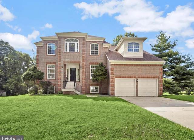 Property at 1401 Whistling Duck Dr, Upper Marlboro, MD 20774, 5 beds, 3.5 baths