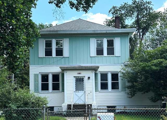 Property at 152 Evergreen Ave, Woodlynne, NJ 08107, 3 beds, 2 baths