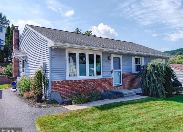 Property at 603 Leininger Ave, Mohnton, PA 19540, 3 beds, 2 baths
