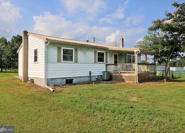 Property at 10694 Allentown Blvd, Jonestown, PA 17038, 3 beds, 1.5 baths
