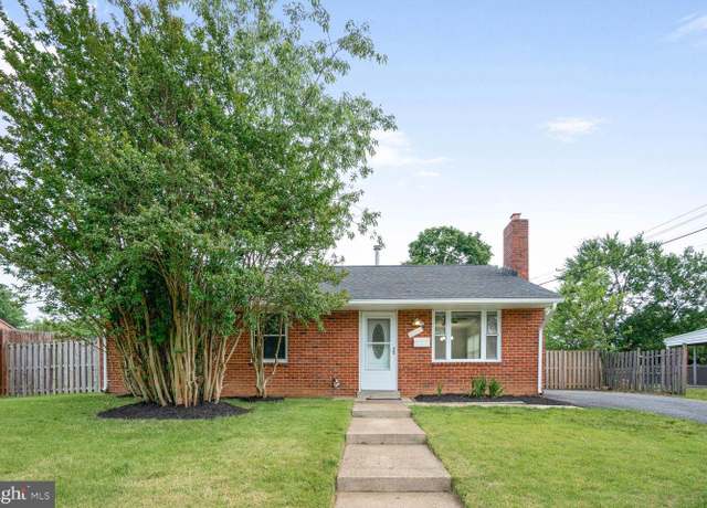 Property at 4015 Arcadia Rd, Alexandria, VA 22312, 3 beds, 2.5 baths