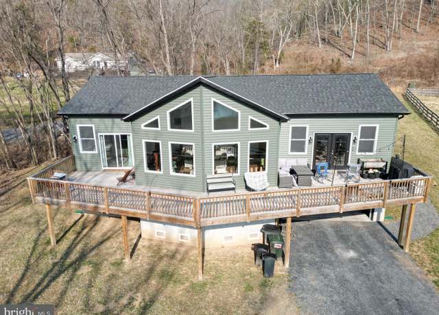 Property at 692 Sunset Village Rd, Front Royal, VA 22630, 3 beds, 2 baths