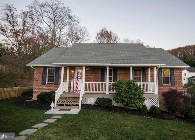 Property at 110 Jamestown Rd, Front Royal, VA 22630, 3 beds, 3 baths