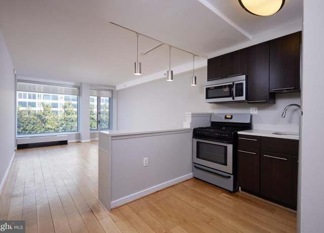 Property at 1101 3rd St SW #202, Washington, DC 20024, 1 bed, 1 bath