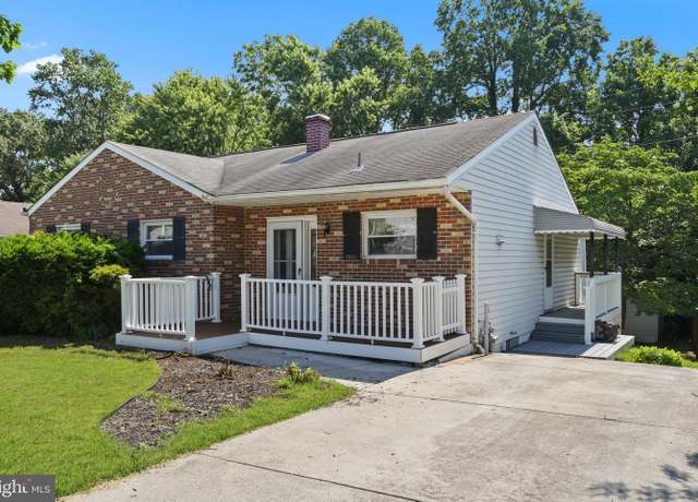 Property at 7923 Oakwood Rd, Glen Burnie, MD 21061, 3 beds, 2 baths