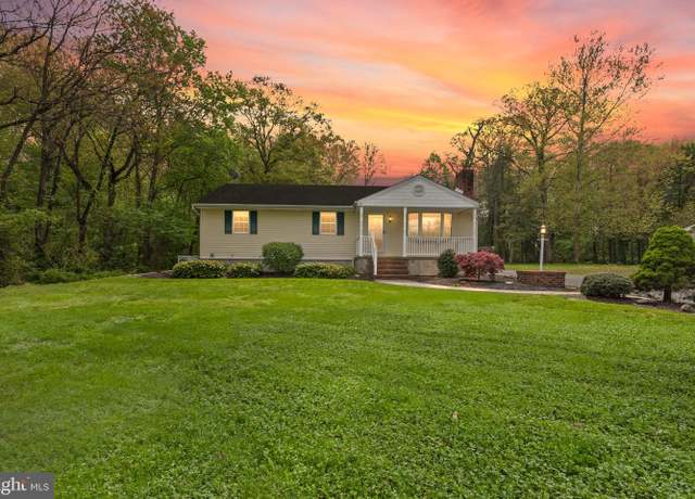 Property at 6521 Blackhead Rd, Middle River, MD 21220, 3 beds, 2.5 baths