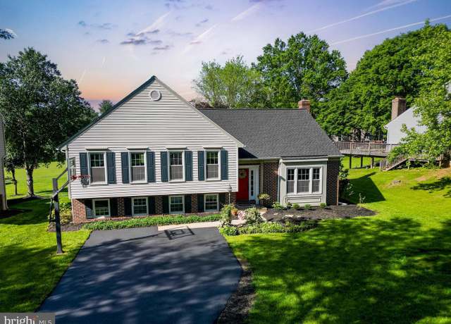 Property at 10225 Red Lion Tavern Ct, Ellicott City, MD 21042, 4 beds, 2.5 baths