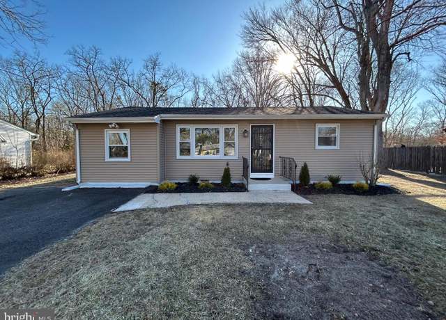 Property at 4034 W Adams Cir, Hammonton, NJ 08037, 3 beds, 1 bath