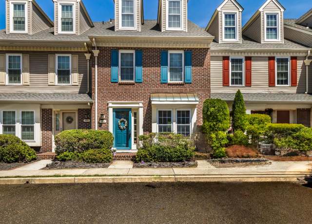 Property at 605 Berkshire Way, Marlton, NJ 08053, 3 beds, 2.5 baths