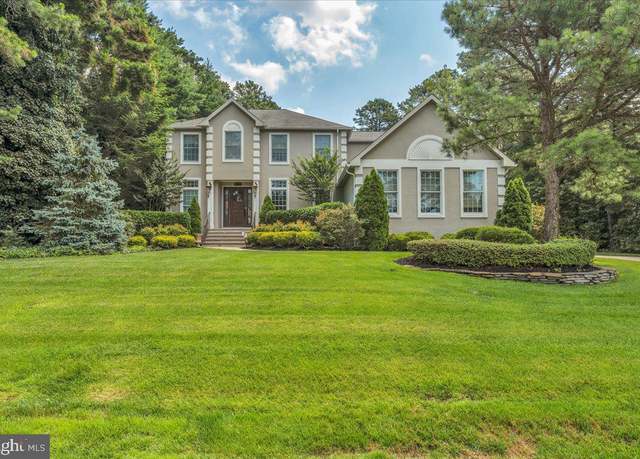 Property at 58 Forrest Hills Dr, Voorhees, NJ 08043, 4 beds, 2.5 baths