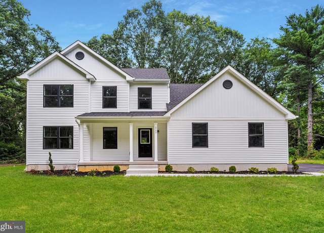 Property at 211 Morris Ave, Newfield, NJ 08344, 4 beds, 3 baths