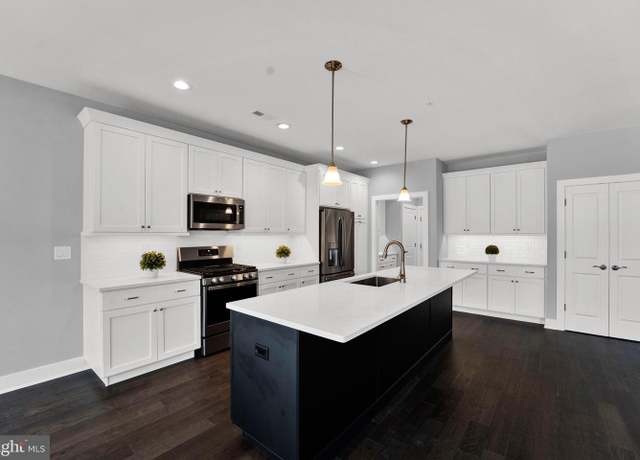 Property at 73 Riverwalk, Plainsboro, NJ 08536, 3 beds, 2.5 baths