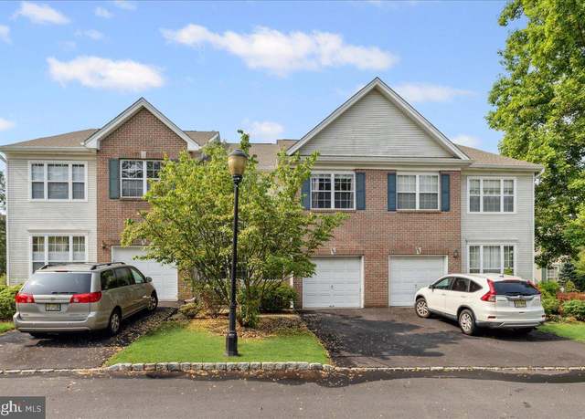 Property at 302 Berkshire Dr, Princeton, NJ 08540, 3 beds, 2.5 baths