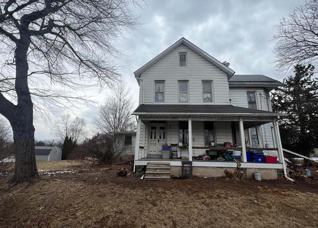 Property at 215 Mill Rd, Quakertown, PA 18951, 4 beds, 1.5 baths