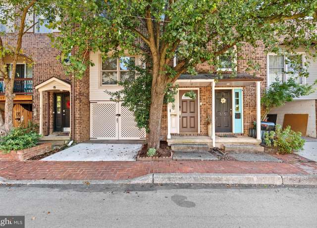 Property at 613 Showers St, Harrisburg, PA 17104, 3 beds, 2.5 baths