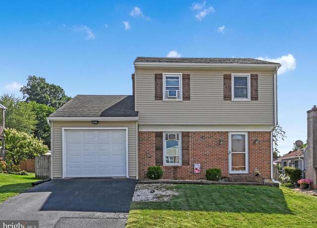 Property at 221 Marion Ter, Ephrata, PA 17522, 3 beds, 1 bath