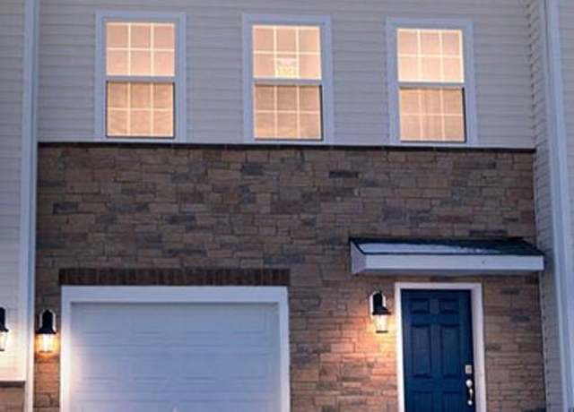 Property at 8324 Alexander Ct, Breinigsville, PA 18031, 3 beds, 2.5 baths
