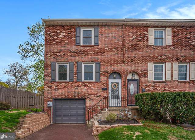 Property at 546 Valley Ln, Souderton, PA 18964, 3 beds, 1.5 baths