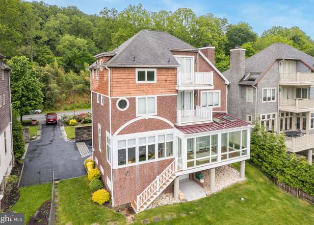 Property at 236 River Rd, Gladwyne, PA 19035, 4 beds, 4.5 baths