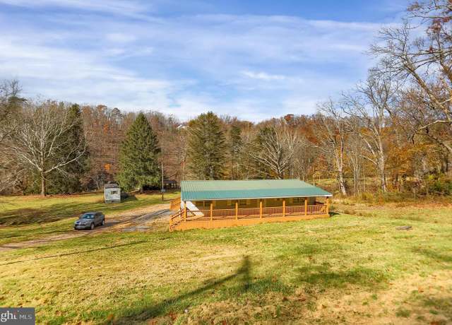 Property at 227 Jacks Creek Rd, Lewistown, PA 17044, 3 beds, 2 baths