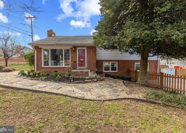 Property at 5400 27th Rd N, Arlington, VA 22207, 4 beds, 3 baths