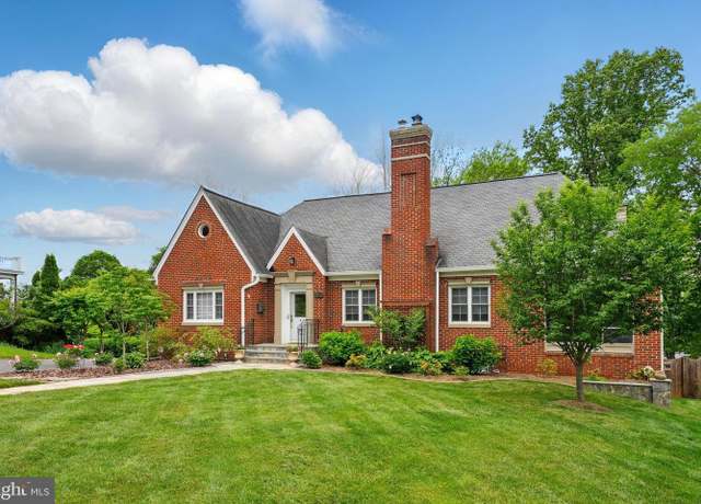 Property at 1210 S Blue Ridge Ave, Culpeper, VA 22701, 4 beds, 4 baths