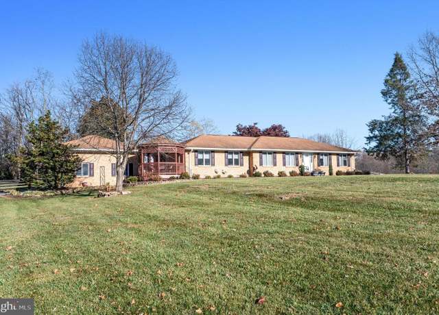 Property at 777 Minebank Rd, Middletown, VA 22645, 3 beds, 2.5 baths