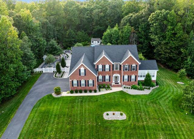 Property at 6865 Crockett Ct, Hughesville, MD 20637, 5 beds, 4.5 baths