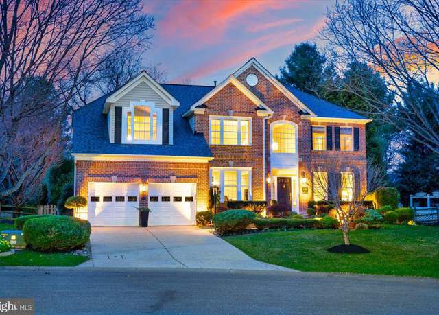 Property at 6412 Distant Melody Pl, Columbia, MD 21044, 4 beds, 3 baths