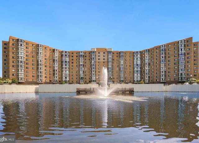Property at 3330 N Leisure World Blvd Unit 5-428, Silver Spring, MD 20906, 3 beds, 2.5 baths