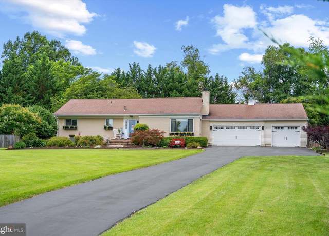 Property at 2400 Peachstone Ct, Silver Spring, MD 20905, 4 beds, 3 baths