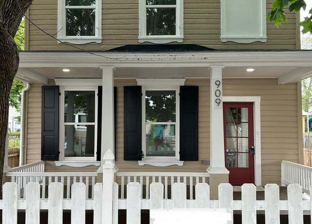 Property at 909 Corbett St, Hagerstown, MD 21740, 3 beds, 2.5 baths