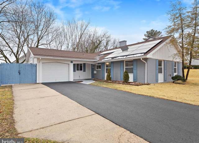 Property at 24 Marshall Ln, Willingboro, NJ 08046, 3 beds, 2 baths