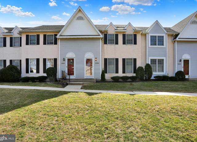 Property at 2806 Kingston Dr, Reading, PA 19608, 2 beds, 2.5 baths