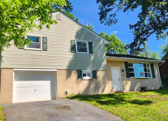 Property at 6130 Pine Knoll Dr, Harrisburg, PA 17111, 3 beds, 2 baths