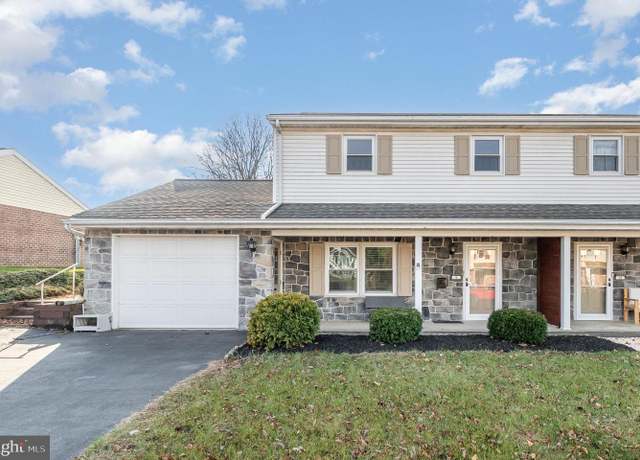 Property at 8 Oriole Dr, Ephrata, PA 17522, 3 beds, 1.5 baths